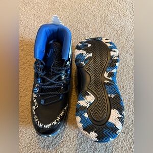Black & Blue Athletic Shoes - Basketball Sneakers